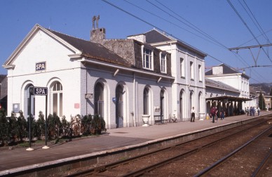 Spa - CD-1842.jpg